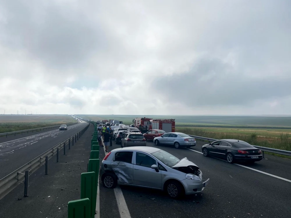 Mai multe accidente în lanţ au avut loc în ultima perioadă pe A2
