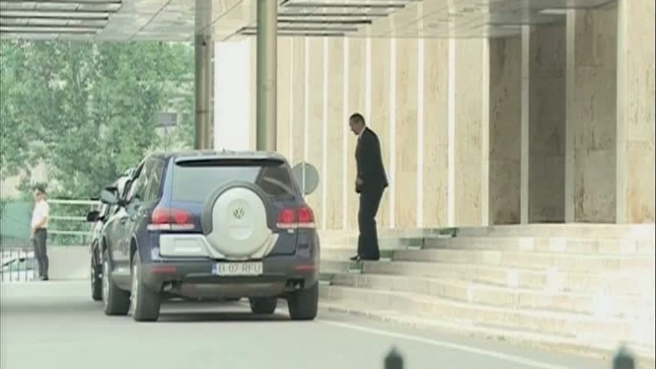 
    Premierul s-a accidentat în timpul unui meci de baschet  