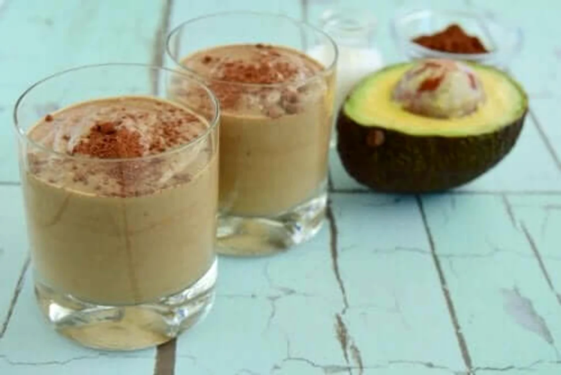 1 desert crema cu avocado si ciocolata jpg jpeg