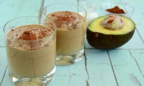 1 desert crema cu avocado si ciocolata jpg jpeg