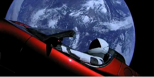 Space X Tesla Roadster - foto Space X