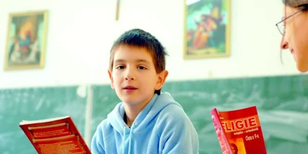 Ora de religie nu mai este obligatorie în şcoli Foto