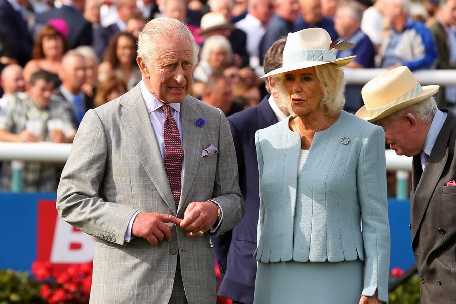 Regele Charles și Camilla, pregătiri pentru o vizită oficială în Italia. Prilej pentru dialog ecumenic cu Papa Francisc