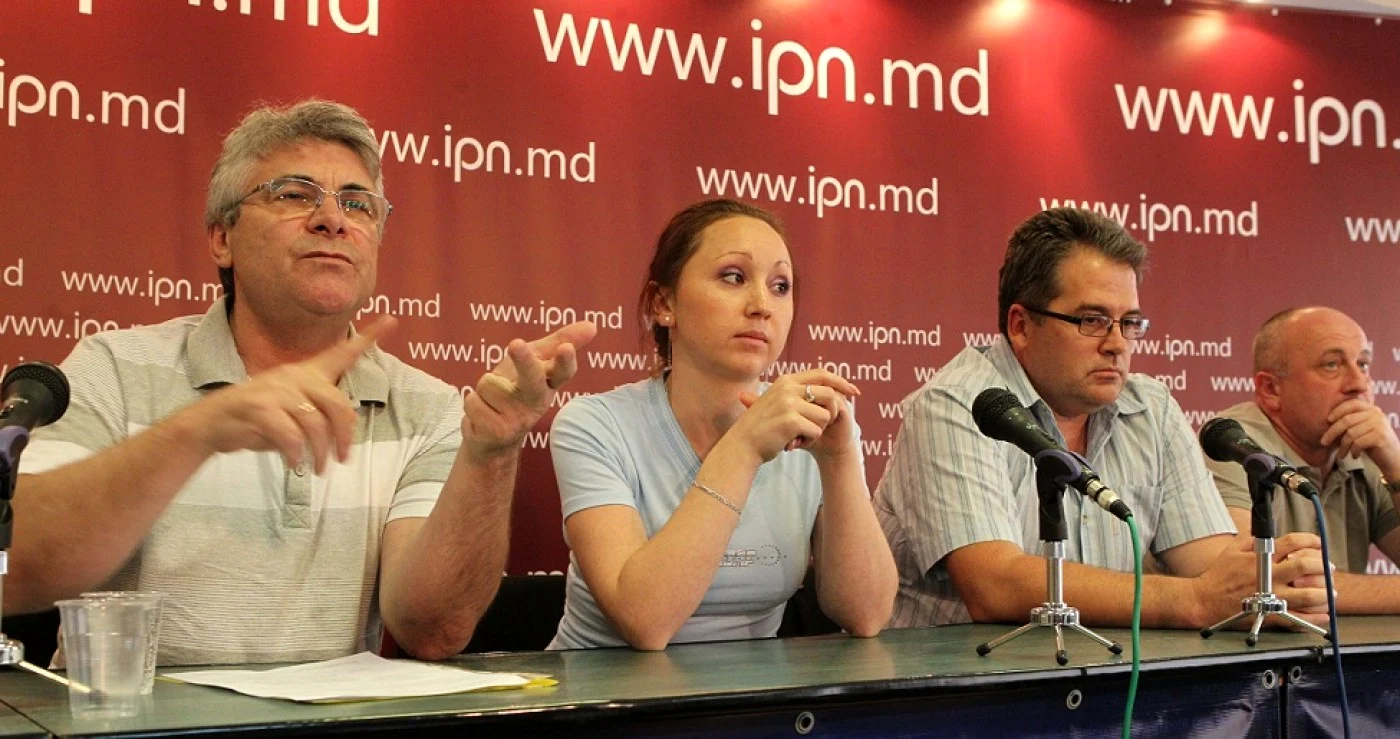 Chirurgii de la spitalul de copii „Valentin Ignatenco“ au declarat public că directorul instituţiei, Nicolae Starciuc, face presiuni asupra lor şi îi ameninţă cu demisia Foto: Tudor Iovu