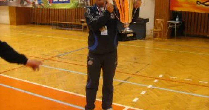 Pitesti: Răzvan Munteanu - Antrenorul campionilor juniori