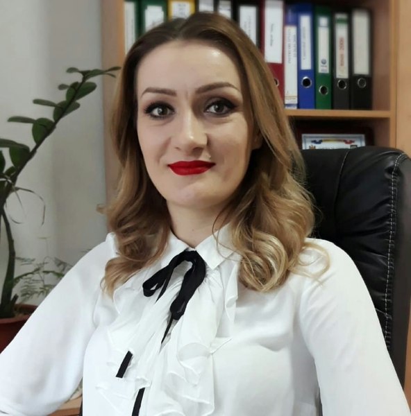 Scandalul amoros de la Curtea de Conturi din Chișinău: angajata care l-a acuzat pe șef de avansuri sexuale, demisă 