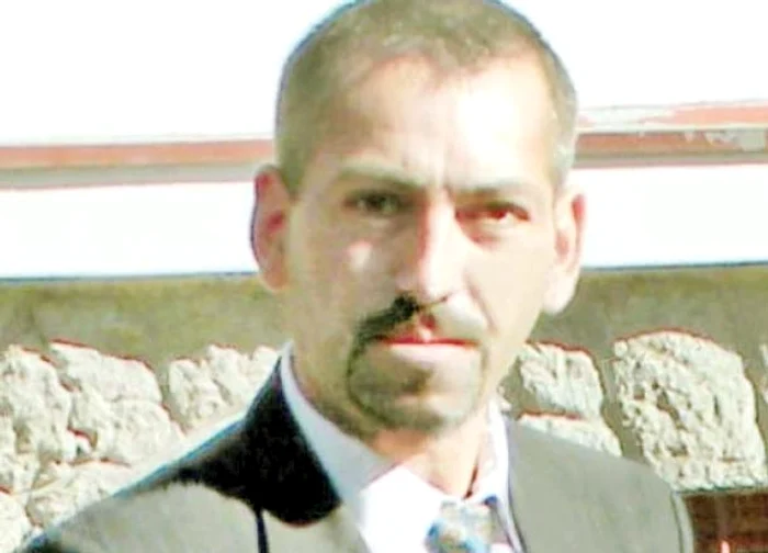 Robert Ghinescu, fratele celebrei Elodia