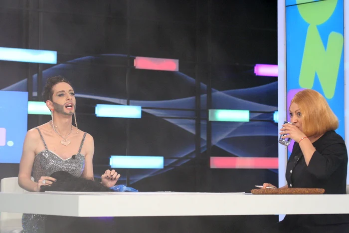 Conchita Wurst, invitata de Andreea Esca la Ştiri