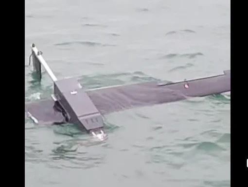 Bucăți de dronă reperate în Marea Neagră, în apele teritoriale ale României