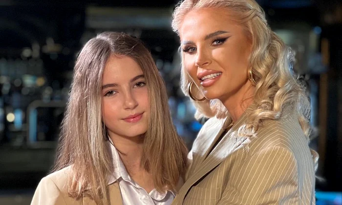 1 andreea banica mandra de fiica sofia maria 2 jpg jpeg