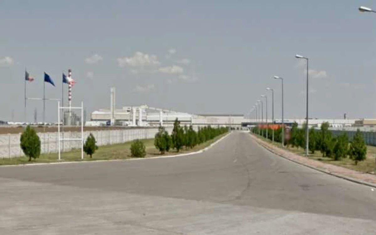 Fabrica Saint Gobain de la Călăraşi