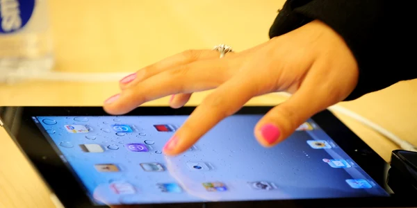 Estimările oficiale susţin că Apple va vinde 50 de milioane de unităţi în 2011