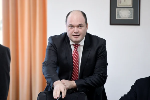 Cheltuială bugetară cu miros de recesiune: majorarea pensiilor cu 40%