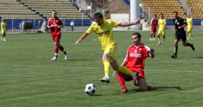 Braşov: FC Braşov - Gloria Bistriţa 3-1 / Napoli, debut cu dreptul (GALERIE FOTO)