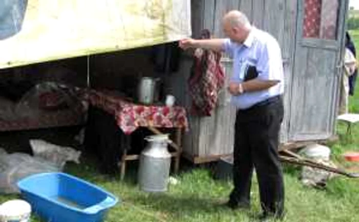 Poliţia animalelor şi medicii DSV au efectuat un control la fermă