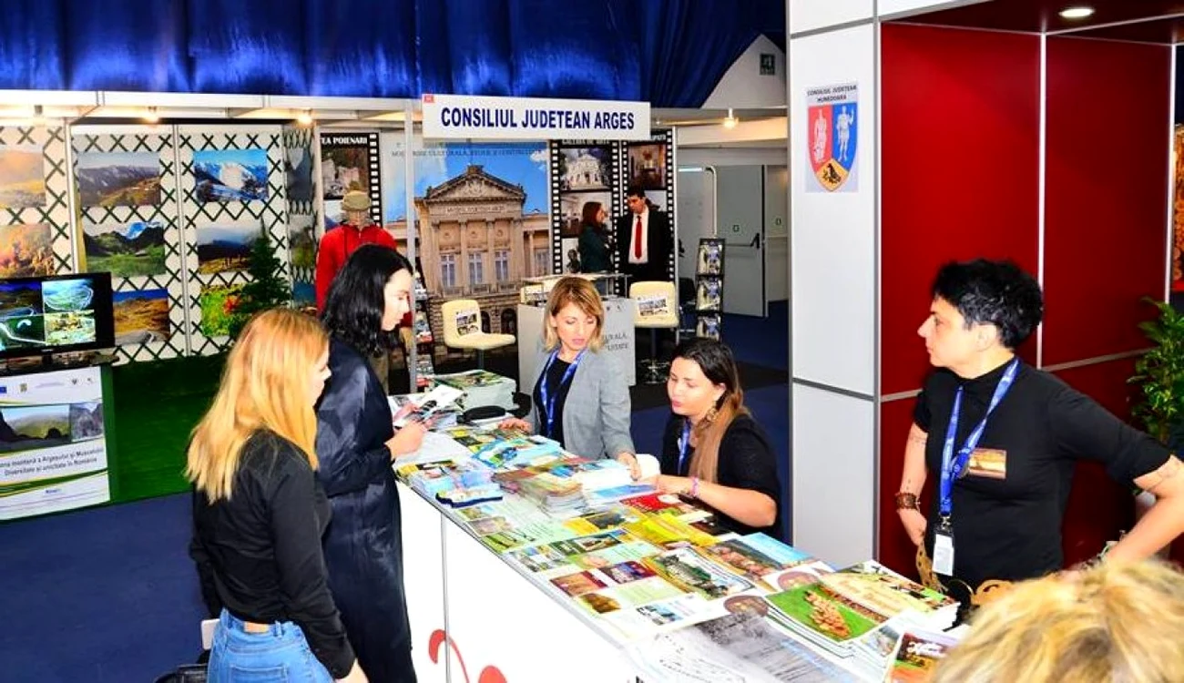 Cei care vor vizita standul Consiliului Judeţean Argeş vor pleca acasă 
mai îmbogăţiţi, fascinaţi de un pitoresc ce încântă sufletul şi trezeşte
 simţurile, promit reprezentanţii instiuţiei.