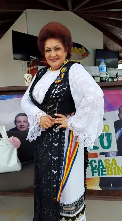 Elena Merișoreanu merge de Paște în Vâlcea