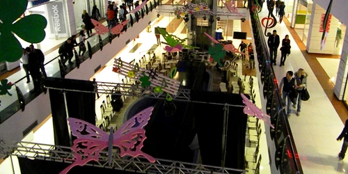 Bucureşteanca a furat haine şi parfumuri