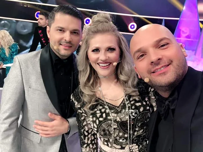 Mirela Vaida, alături de Liviu Vârciu și de Andrei Ștefănescu, la filmările pentru Revelion