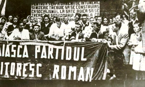 Muncitori comunişti în 1949