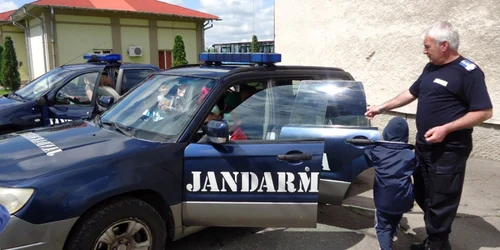 jandarmi olt