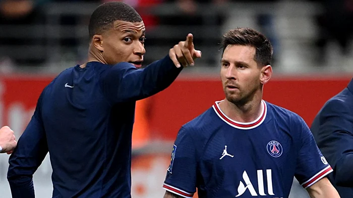 Mbappe și Messi, foști colegi la PSG, sunt pe lista revistei France Football