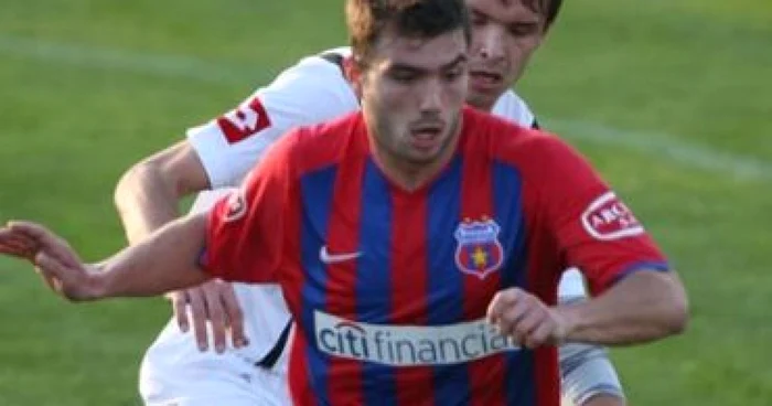 Tiago a dat Steaua pe Hercules - Revista presei sportive