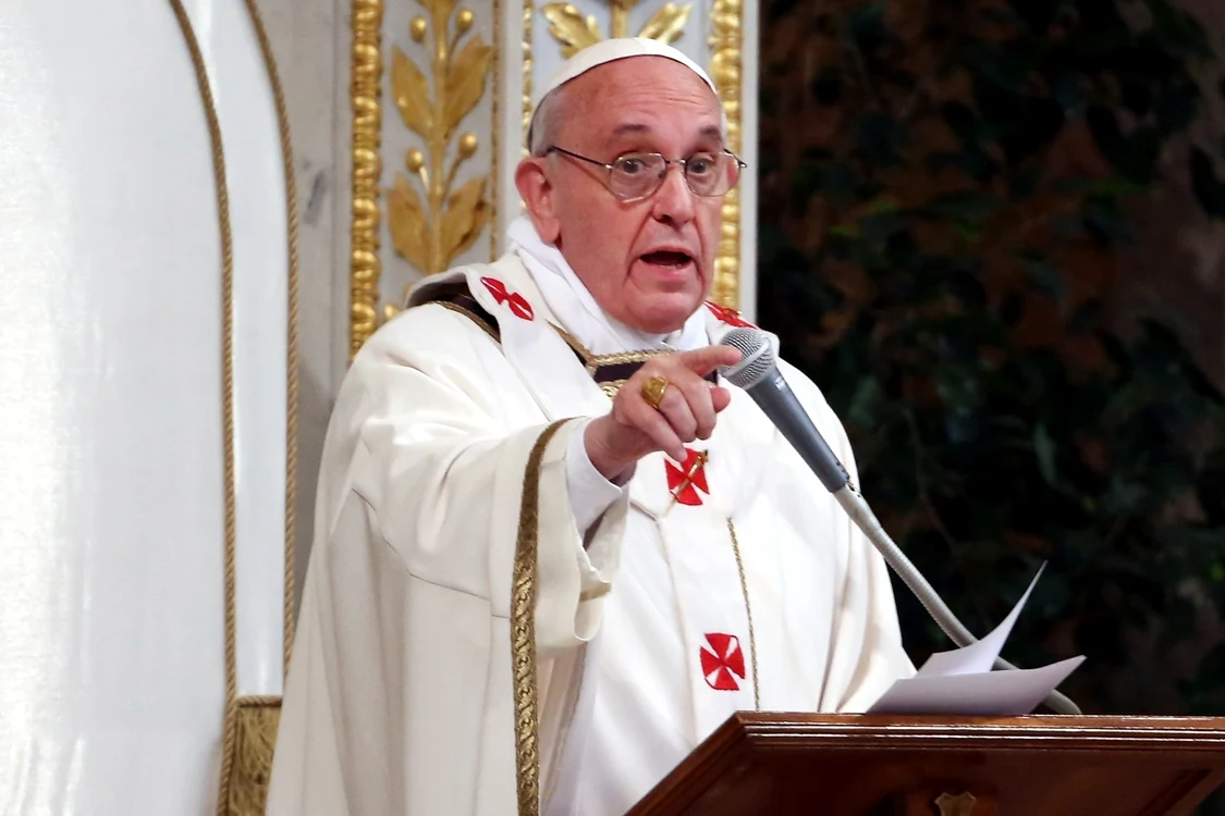 
    Papa Francisc a catalogat uciderea armenilor drept "primul genocid al secolului XX"  