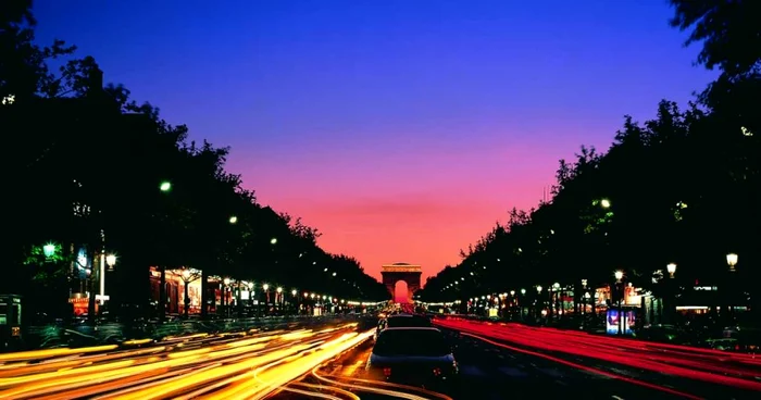 Champs-Elysées, unde va fi ultima etapă din Turul Franţei. FOTO Mediafax