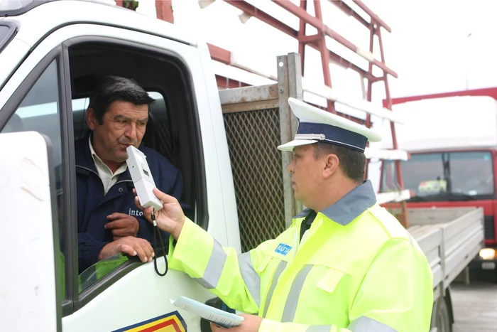 Controalele în trafic vor continua pe parcursul întregii luni. 