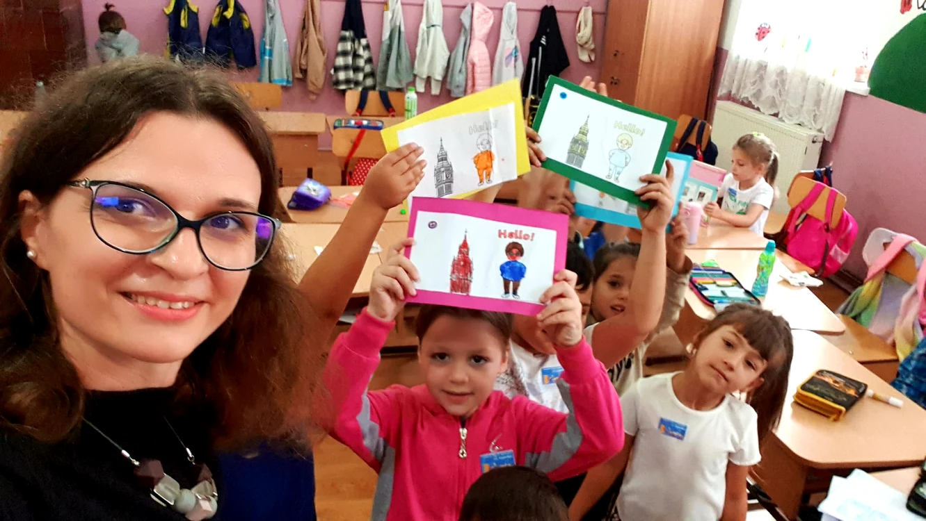 Profesoara își încurajează mereu elevii să își dezvolte abilitățile FOTO arhiva personală