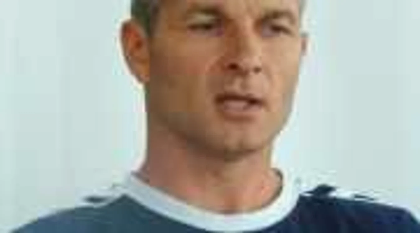 FOTBAL:Sabău, mulţumit cu un egal pe terenul Urziceniului