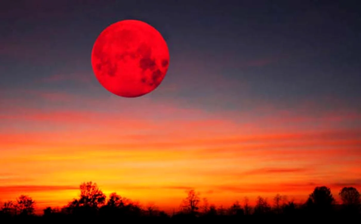 Luna „sângerie” din 14 martie va zgudui bazele vieții acestor 3 zodii!