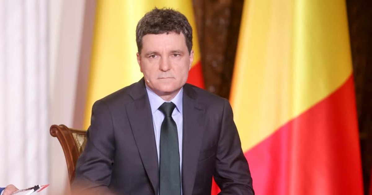 Nicușor Dan se pregătește pentru jurământul de președinte la Parlament