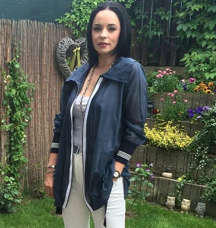 Andreea Marin va perzenta de două ori pe zi o emisiune la un post de radio pentru copiifoto: arhiva personală