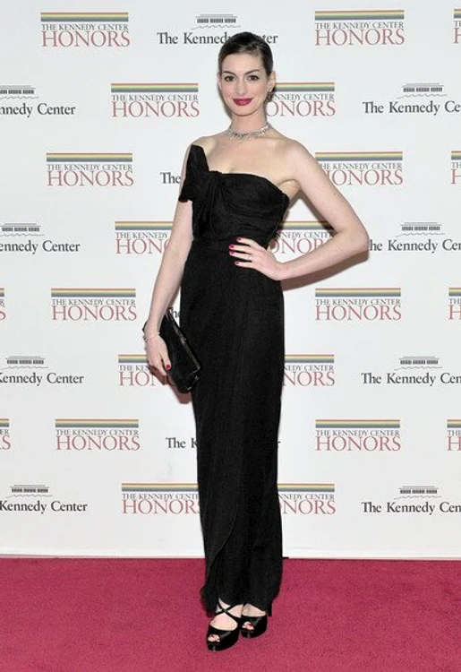 Anne Hathaway: FOTO Facebook
