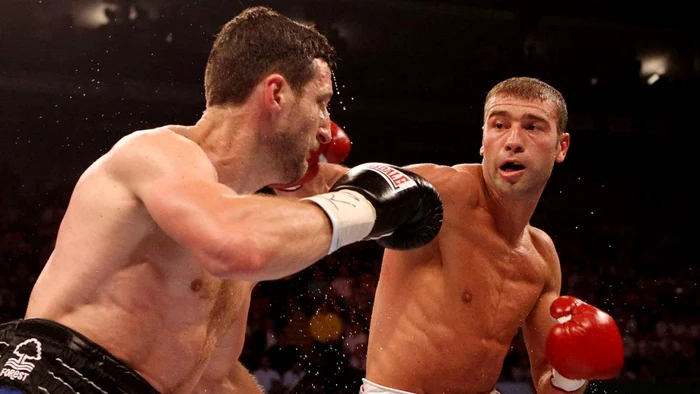 Lucian Bute, în timpul luptei cu Carl Froch