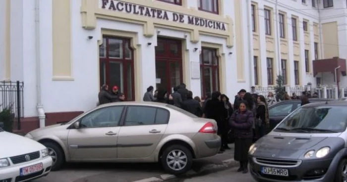 Repartiţia candidaţilor admişi la concursul pentru Rezidenţiat începe marţi. FOTO: Adevărul