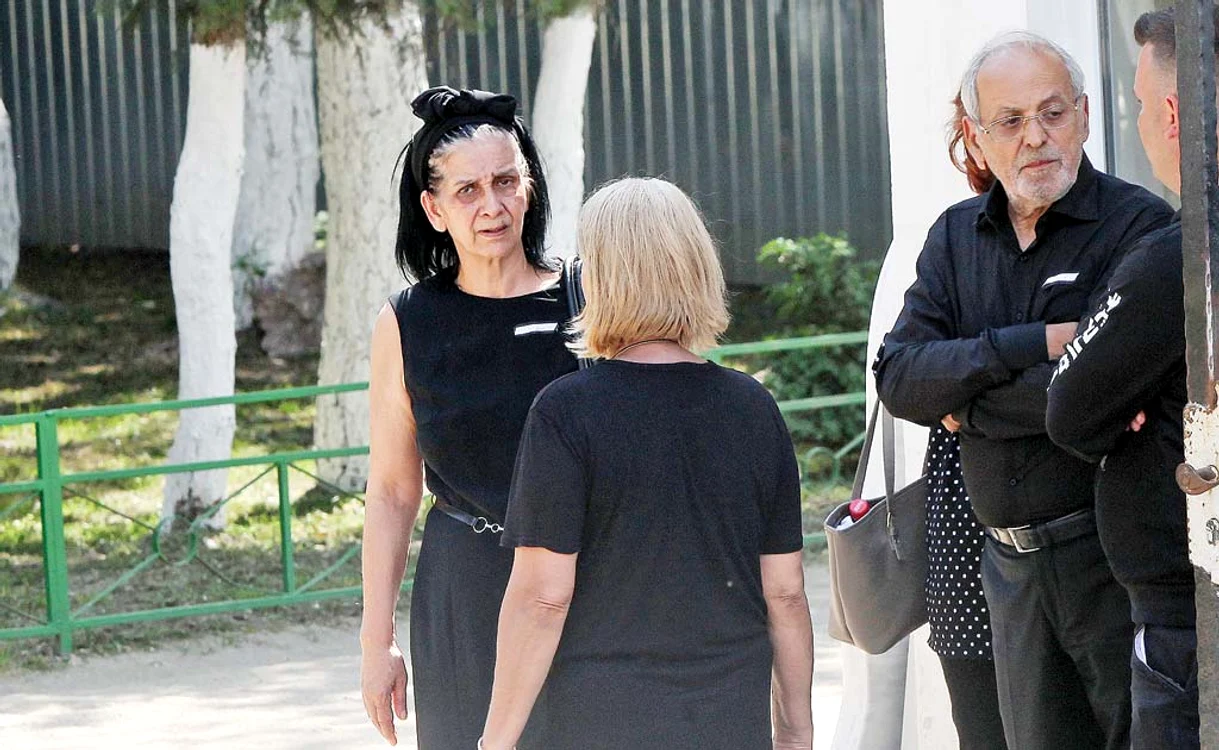 
    Mihăiţă a murit la 32 de ani. El suferea de tetrapareză spastică   