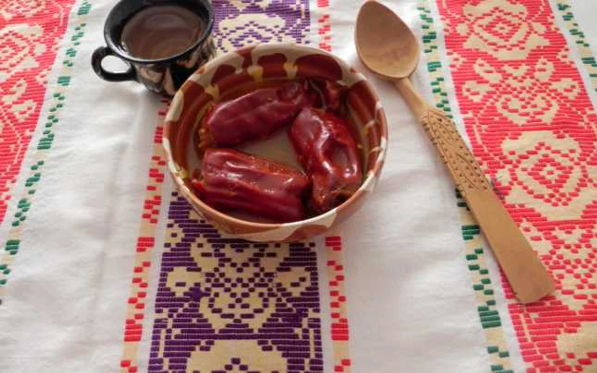 Gospodinele din Oltenia prepară şi astăzi ciorba de „raci“. Fotografii: Claudia Balaş