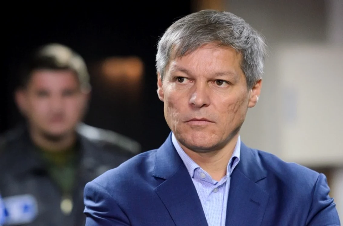 
    Dacian Cioloş  