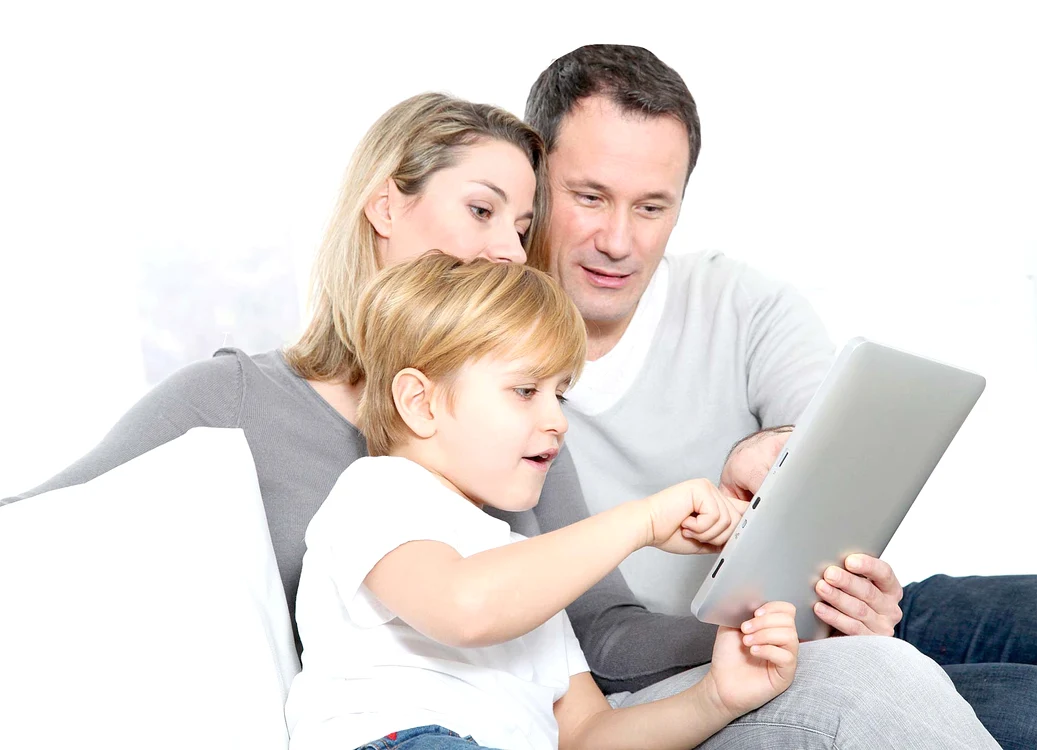 
    O tabletă este de ajutor pentru că are aplicaţii educativeFoto: 123rf  