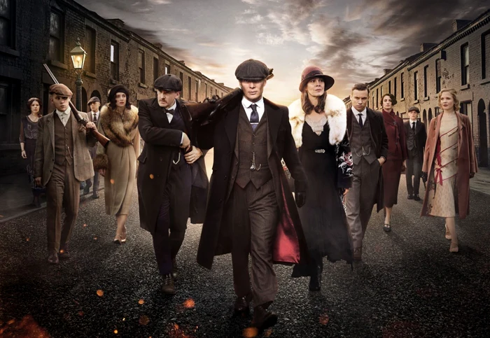 Pregătește-și costumul de Peaky Blinder pentru petrecere. FOTO: Profimedia
