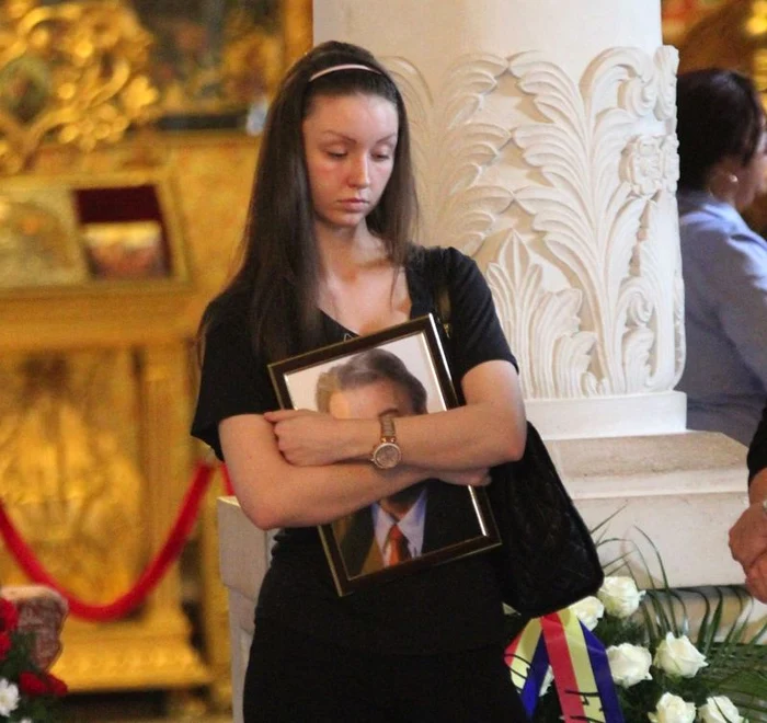 Eugenia (20 de ani) este studentă la Jurnalism