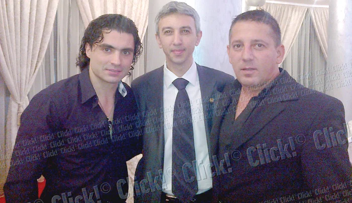 Diaconescu a dat plăcintă cu cartofi de ziua lui (Foto: Arhivă personală)