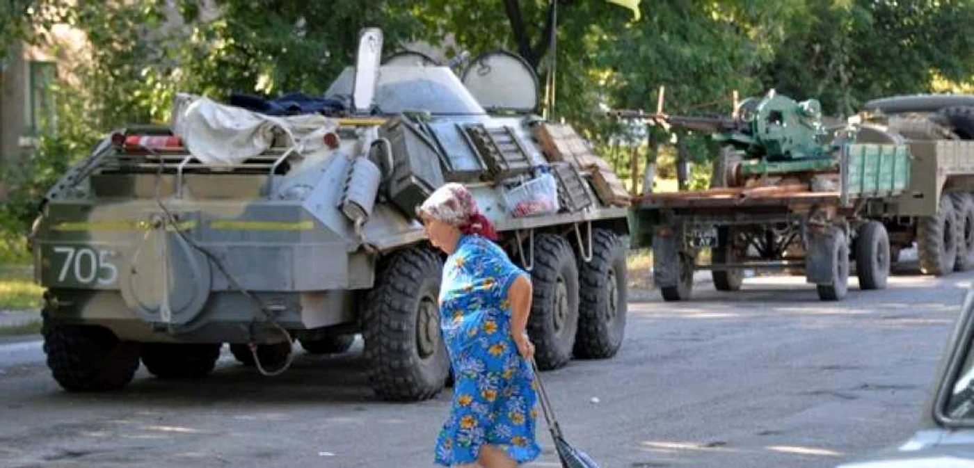 Armata ucraineană continuă operaţiunea antiteroristă în estul separatist al ţării
