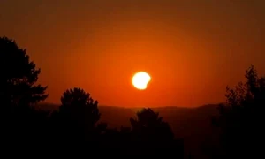 Eclipsa văzută la Satu Mare, Carei FOTO FB Meteoplus2 jpg