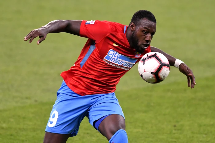 
    FCSB – Astra e primul meci mare al returului şi francezul roş-albaştrilor are o revanşă de luat după ce albanezul i-a învins chiar la debutul în noul sezonFOTO: Sportpictures.eu  