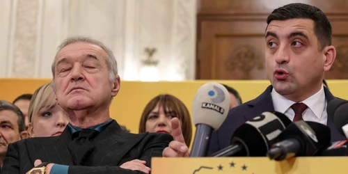 Gigi Becali și George Simion FOTO Inquam Photos Sabin Cirstoveanu (1) jpeg