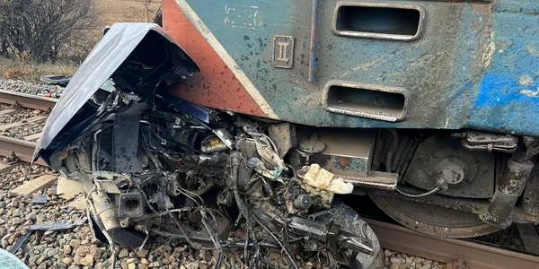 accident feroviar FOTO ISU Bacau jpg
